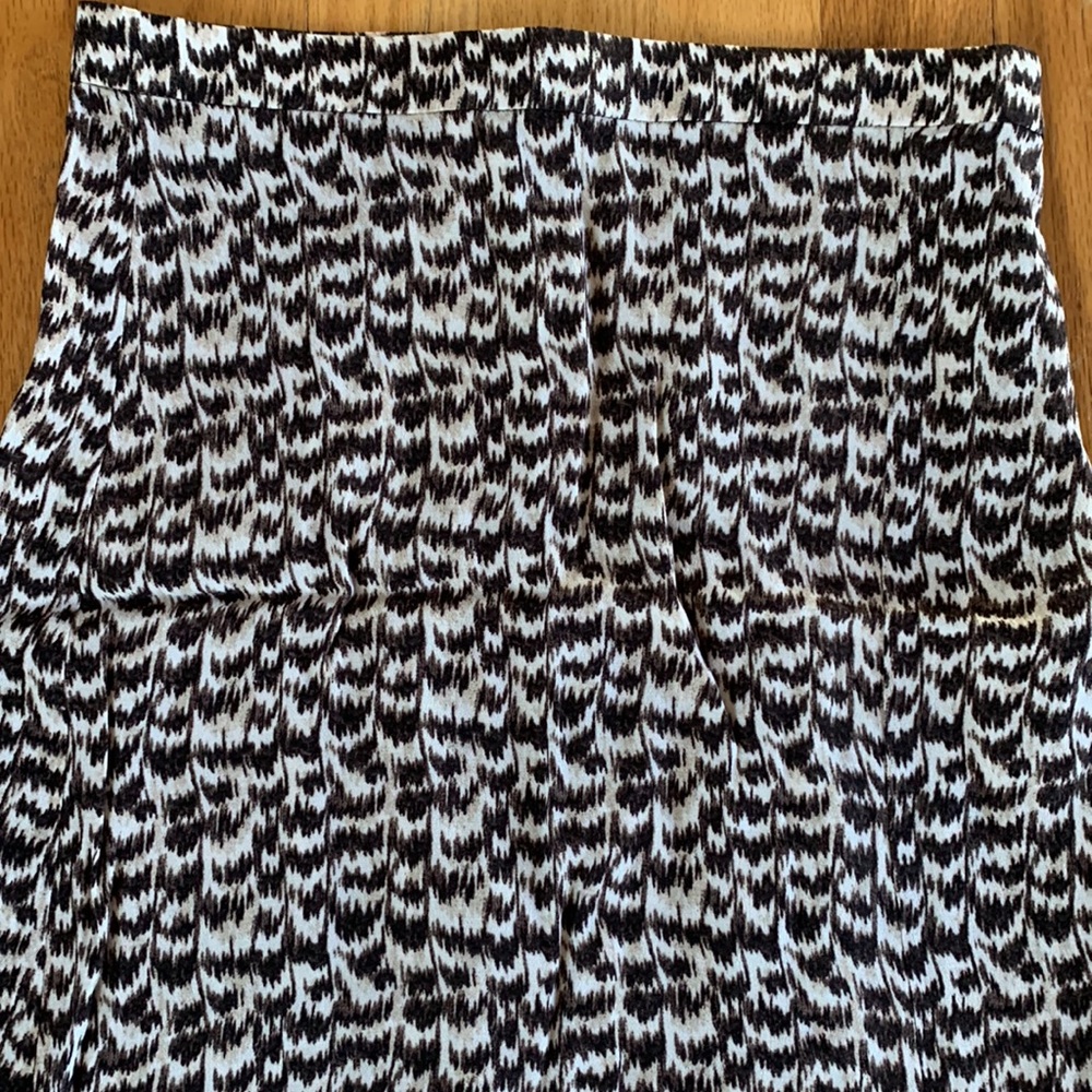 MIDI H&M skirt with side slit 2 - brand new